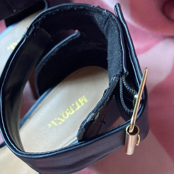 Merona Black Ankle Strap Sandals - Picture 5 of 10